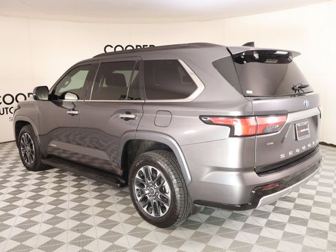 Used 2023 Toyota Sequoia Limited AWD/4WD image 24