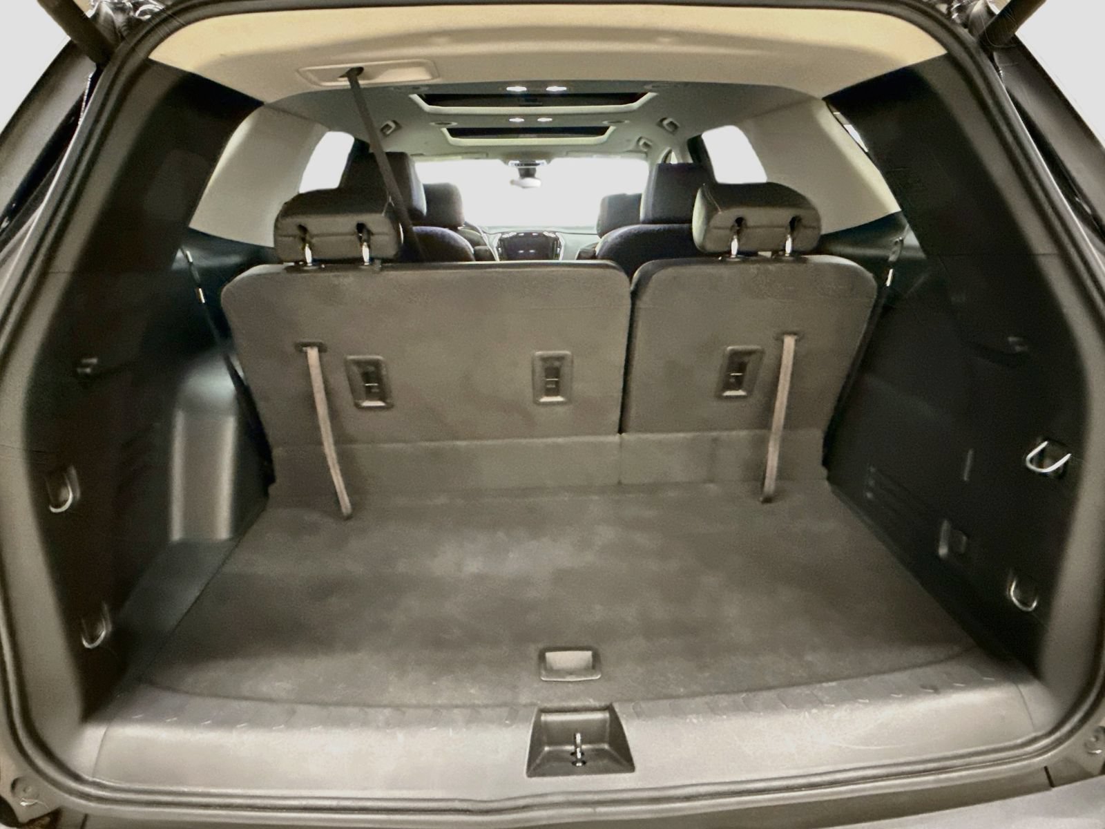 Used 2020 Chevrolet Traverse RS AWD/4WD image 31