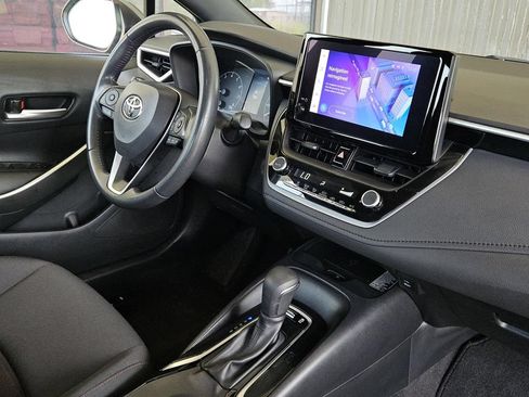 Used 2024 Toyota Corolla SE w/ SE Premium Package FWD image 31