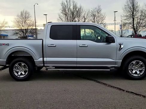 Used 2022 Ford F150 XLT w/ Equipment Group 301A Mid image 9