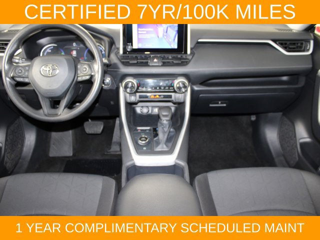 Used 2025 Toyota RAV4 XLE AWD/4WD image 14