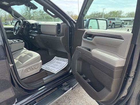 Used 2022 GMC Sierra 1500 SLT image 22