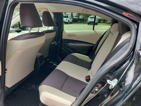 Used 2024 Toyota Corolla LE FWD image 10