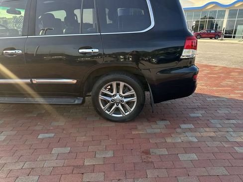 Used 2015 Lexus LX 570 4WD image 6