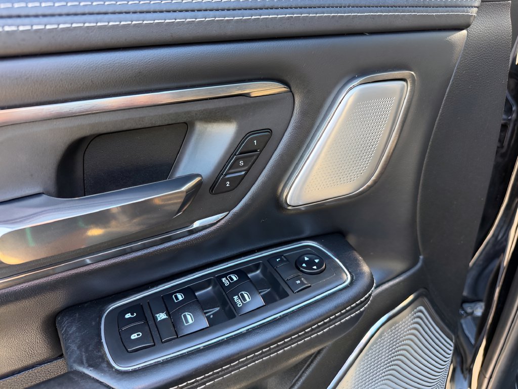 Used 2019 RAM 1500 Limited AWD/4WD image 18