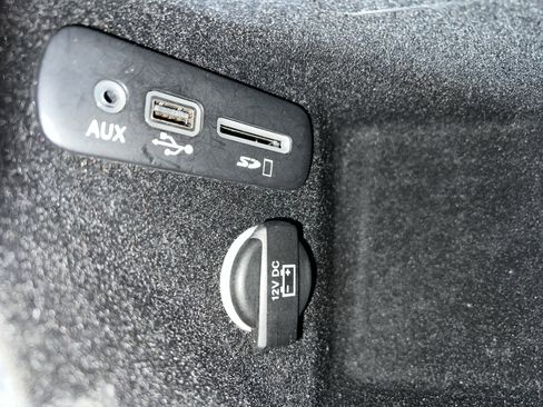 Used 2015 Dodge Challenger SXT w/ Super Sport Group (SS/T) image 35