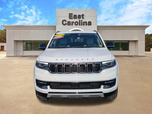 Certified 2024 Jeep Wagoneer Series II image 8