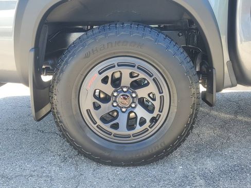 New 2026 Nissan Frontier PRO-4X w/ Pro-4x Convenience Package AWD/4WD image 5