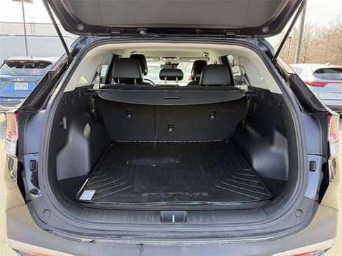 Used 2023 Kia Sportage EX image 25