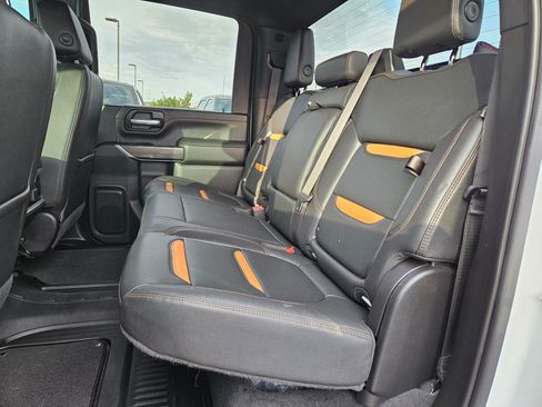Used 2023 GMC Sierra 2500 AT4 AWD/4WD image 28