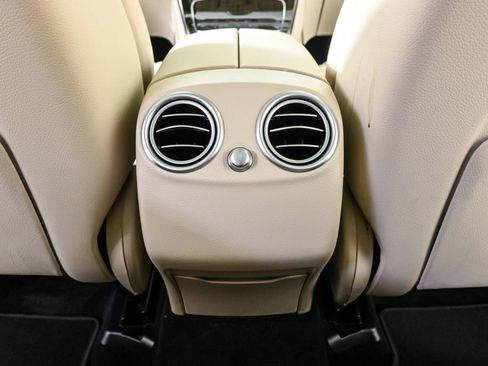 Used 2020 Mercedes-Benz GLC 300 GLC 300 image 20