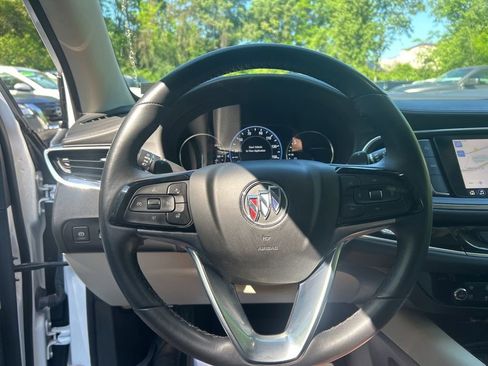 Used 2023 Buick Enclave Avenir AWD/4WD image 15