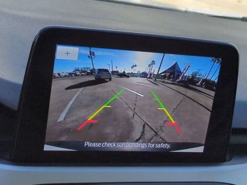 Used 2022 Ford Escape SE image 20