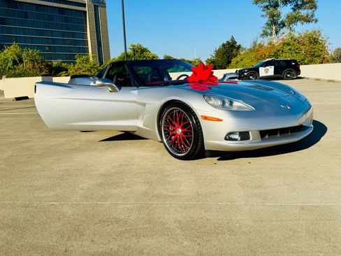 Used 2007 Chevrolet Corvette Coupe w/ Preferred Equipment Group image 47