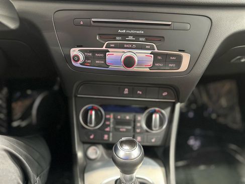 Used 2018 Audi Q3 2.0T Premium AWD/4WD image 19