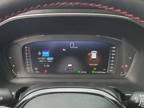 Certified 2025 Honda Pilot Black Edition image 28