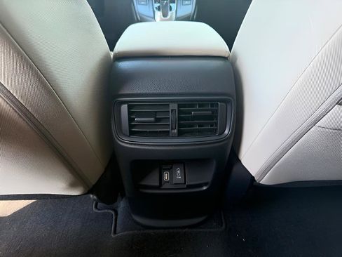 Used 2021 Honda CR-V EX image 12