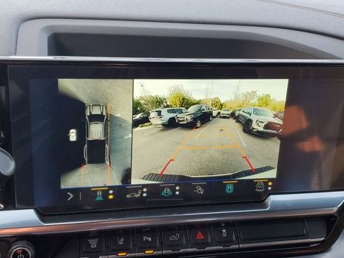 Used 2024 Chevrolet Silverado 3500 High Country w/ High Country Premium Package image 22