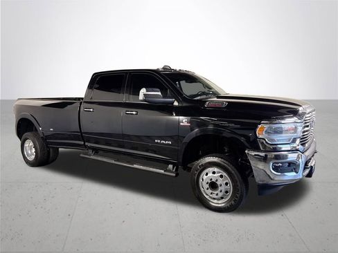 Used 2022 RAM 3500 Laramie AWD/4WD image 4