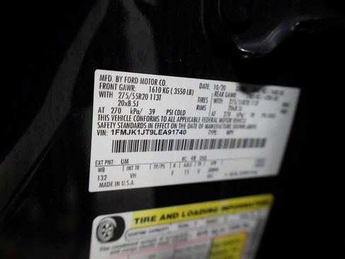 Used 2020 Ford Expedition Max XLT w/ Equipment Group 202A image 39