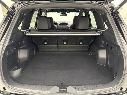 Used 2025 Subaru Forester Sport image 26