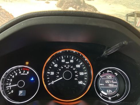 Used 2017 Honda HR-V EX-L image 13