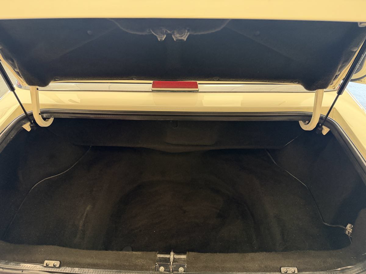 Used 1990 Chrysler TC by Maserati FWD image 24