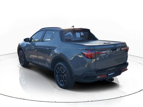 Used 2022 Hyundai Santa Cruz SEL Premium image 3