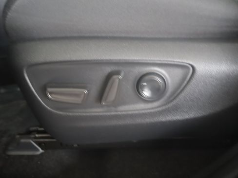 Used 2024 Toyota RAV4 XLE image 13