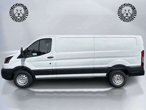 New 2025 Ford Transit 250 Low Roof image 8