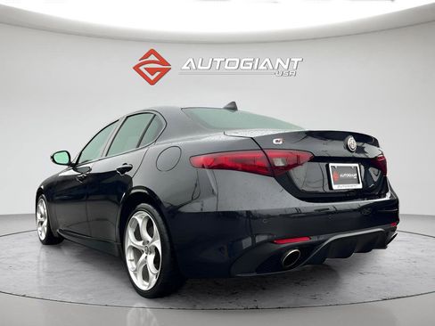 Used 2019 Alfa Romeo Giulia Ti Sport w/ Quick Order Package 22S Sport image 5