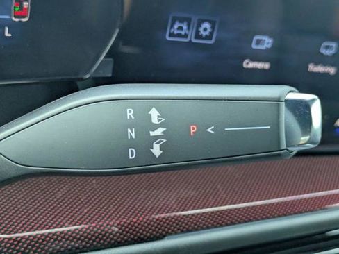 New 2026 Chevrolet Traverse RS w/ LPO, Floor Liner Package FWD image 33