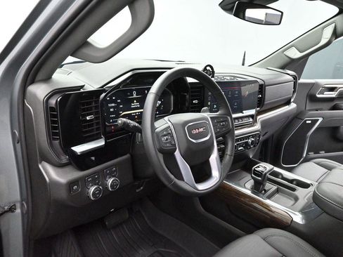 Used 2026 GMC Sierra 1500 Elevation w/ Elevation Premium Package AWD/4WD image 13