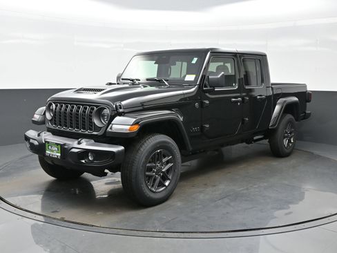 New 2026 Jeep Gladiator Sport image 2