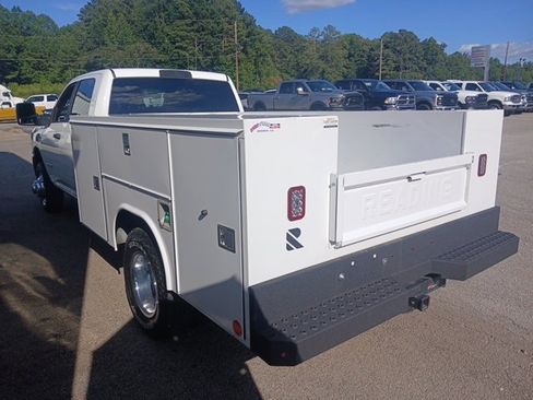 Used 2024 RAM 3500 SLT w/ Quick Order Package 2YG SLT image 6