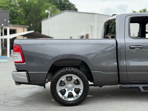 Used 2022 RAM 1500 Big Horn AWD/4WD image 9