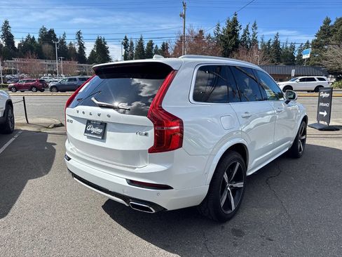 Used 2016 Volvo XC90 T8 R-Design w/ Vision Package image 4