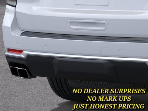 New 2026 Chevrolet Suburban High Country RWD image 14