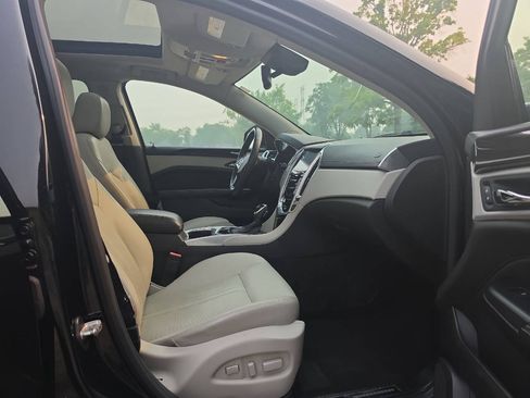 Used 2013 Cadillac SRX Luxury w/ Driver Awareness Package FWD image 27
