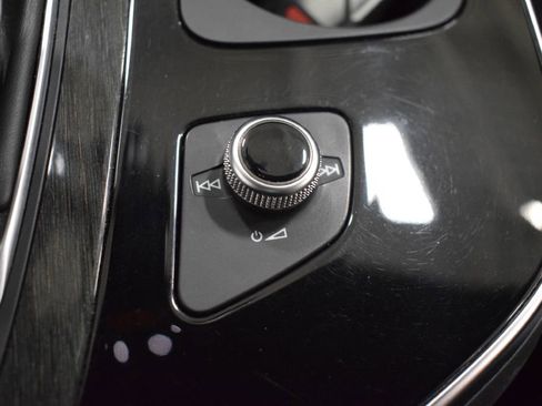 Used 2017 Audi Q7 3.0T Premium Plus image 27