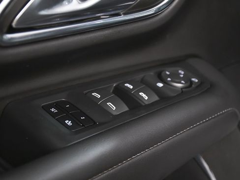 Used 2023 Chevrolet Tahoe Z71 AWD/4WD image 11