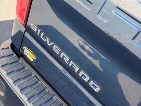Used 2019 Chevrolet Silverado 1500 RST AWD/4WD image 11