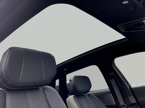 Certified 2024 Cadillac Lyriq Tech AWD/4WD image 27
