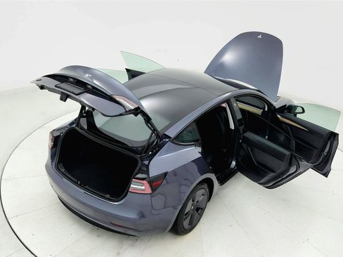 Used 2023 Tesla Model 3 Standard Range RWD image 23