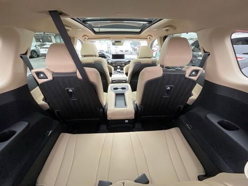 Used 2022 Acura MDX SH-AWD w/ Advance Package image 28