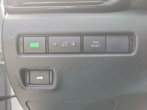 Certified 2025 Nissan Sentra SV w/ All-Weather Package image 25