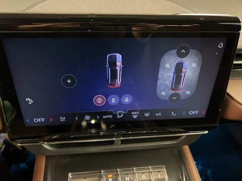 New 2026 Lincoln Nautilus Reserve w/ Jet Appearance Package image 14