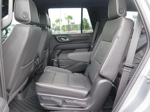 Used 2024 Chevrolet Tahoe Premier AWD/4WD image 24