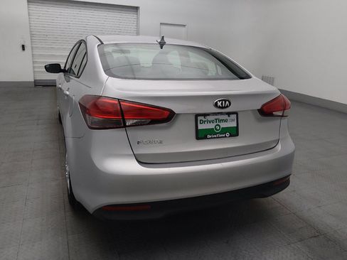 Used 2018 Kia Forte LX w/ LX Rear Camera Package FWD image 6