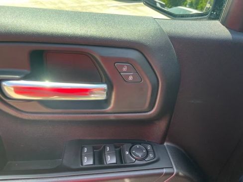 Used 2023 Chevrolet Silverado 1500 Custom RWD image 13